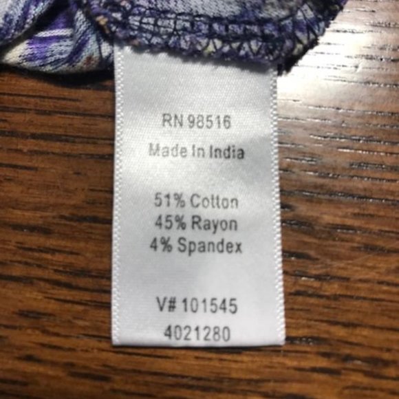 Women's multi color crisscross chest t shirt - Picture 5 of 6